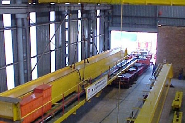 e-loading-of-100t-crane-girders-16F674159-8B8D-8F94-895C-C1481B1CE6C6.jpg